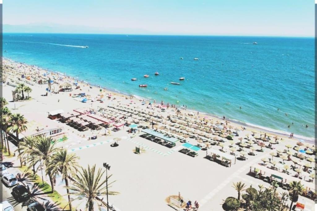 Bonito Apartamento De Dos Dormitorios En El Centro Y Calle San Miguel Torremolinos Zewnętrze zdjęcie