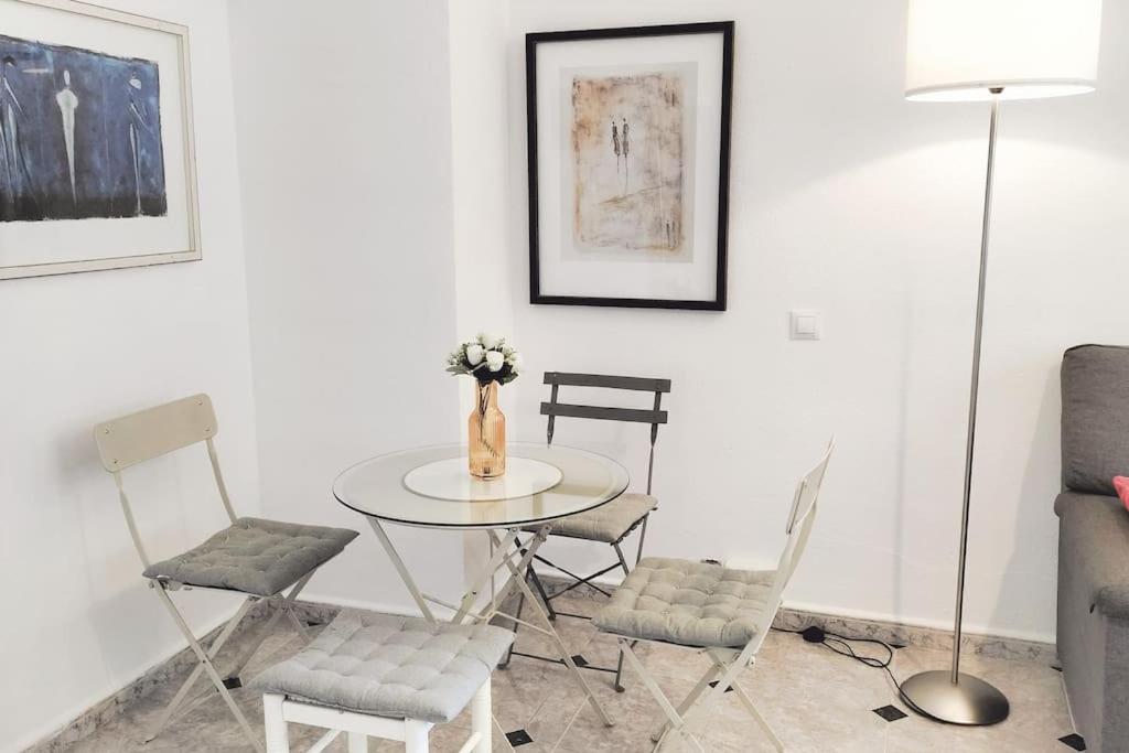 Bonito Apartamento De Dos Dormitorios En El Centro Y Calle San Miguel Torremolinos Zewnętrze zdjęcie