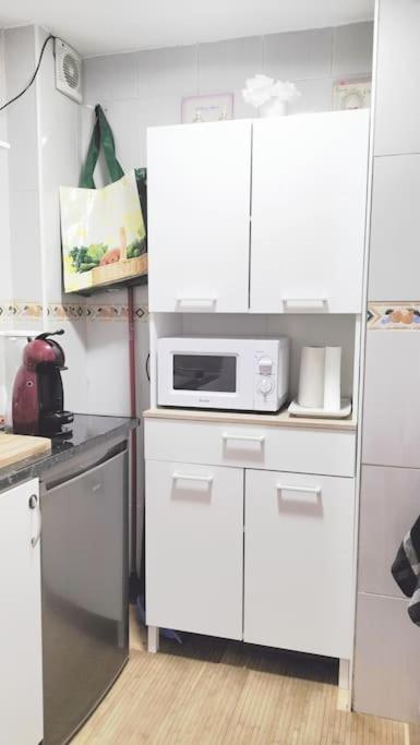 Bonito Apartamento De Dos Dormitorios En El Centro Y Calle San Miguel Torremolinos Zewnętrze zdjęcie